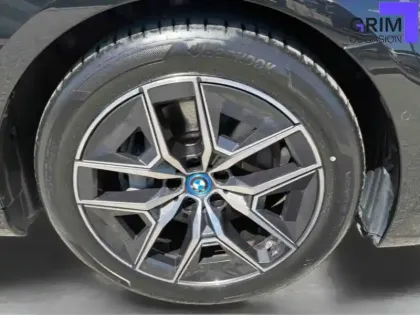 Photo 13 BMW Serie 5 i5 eDrive40 340 ch