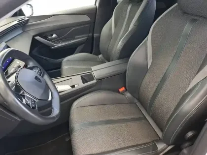 Photo 48 Peugeot 308  SW BlueHDi 130ch S&S EAT8