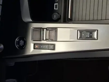 Photo 57 Peugeot 308  SW BlueHDi 130ch S&S EAT8