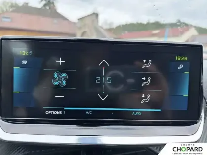 Photo 10 Peugeot 208  Electrique 50 kWh 136ch