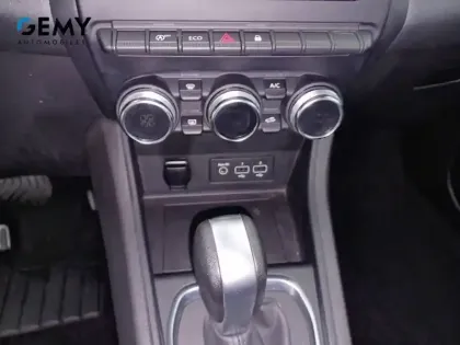 Photo 28 Renault Captur  TCe 130 EDC FAP