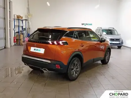 Photo 27 Peugeot 2008  PureTech 130 S&S BVM6