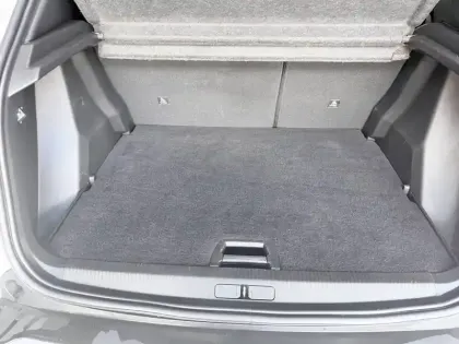 Photo 44 Peugeot 2008  Electrique 136 ch