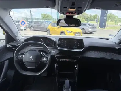 Photo 11 Peugeot 2008  Electrique 136 ch