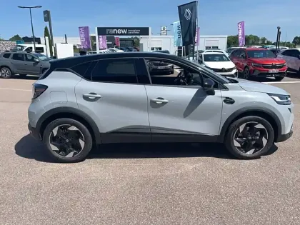 Photo 5 Renault Captur  E-Tech full hybrid 160 ch