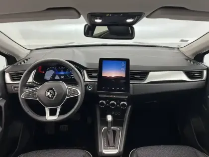 Photo 28 Renault Captur  E-Tech full hybrid 145