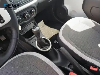 Photo 11 Renault Twingo  III TCe 95