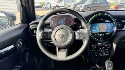 Photo 5 Mini Mini Hatch 5 Portes Cooper 136 ch DKG7