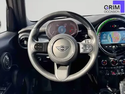 Photo 25 Mini Mini Hatch 5 Portes Cooper 136 ch DKG7