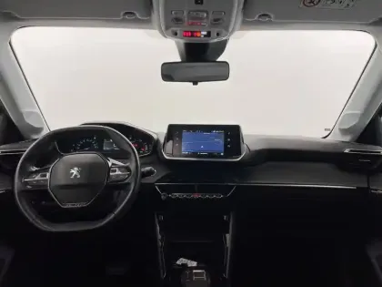 Photo 29 Peugeot 208  Electrique 50 kWh 136ch