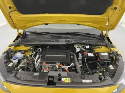 Photo 20 Peugeot 208  Electrique 50 kWh 136ch