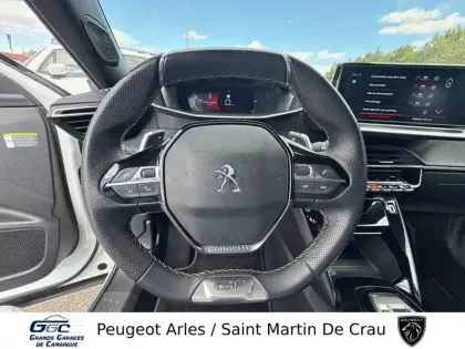 Photo 16 Peugeot 2008  PureTech 130 S&S EAT8