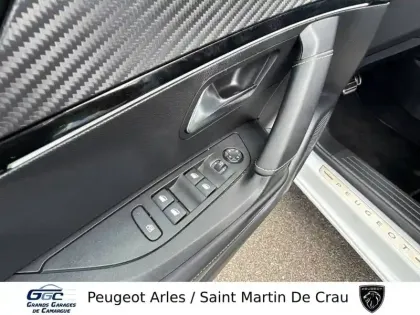 Photo 15 Peugeot 2008  PureTech 130 S&S EAT8