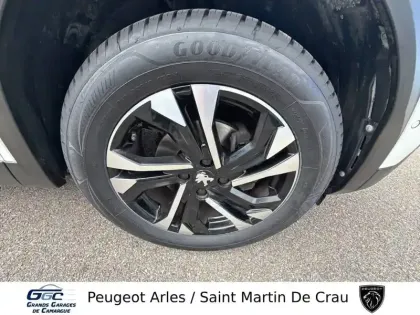 Photo 12 Peugeot 2008  PureTech 130 S&S EAT8
