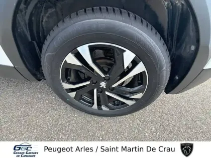Photo 10 Peugeot 2008  PureTech 130 S&S EAT8