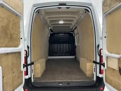 Photo 41 Renault Master  FGN TRAC F3500 L3H3 BLUE DCI 135