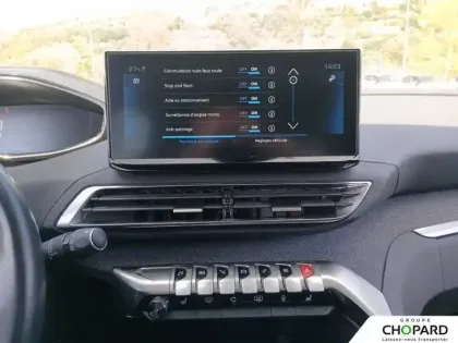 Photo 15 Peugeot 5008  PureTech 130ch S&S EAT8