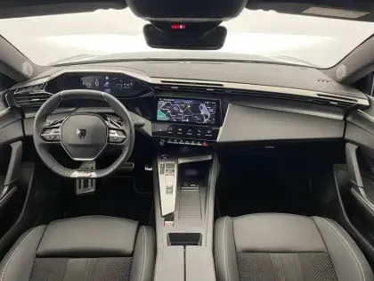 Photo 28 Peugeot 408  Hybrid 136 e-DCS6