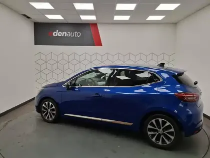 Photo 14 Renault Clio  E-Tech hybride 145