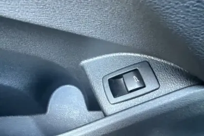Photo 18 BMW X1  sDrive 16d 116 ch DKG7