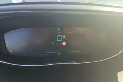 Photo 17 Peugeot 3008  Hybrid 225 e-EAT8