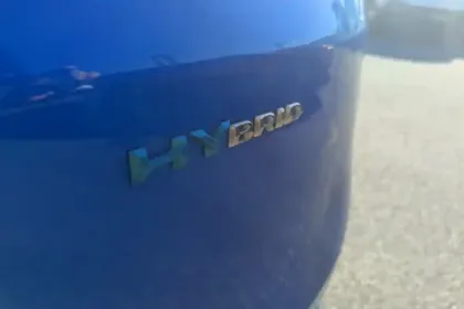 Photo 31 Peugeot 3008  Hybrid 225 e-EAT8