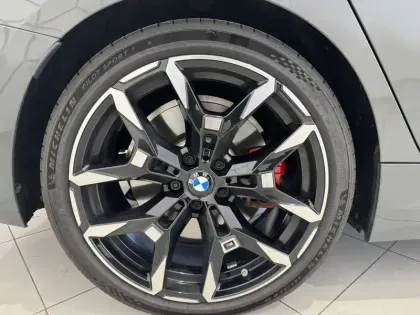 Photo 16 BMW Serie 3 Touring 320d xDrive 190 ch BVA8