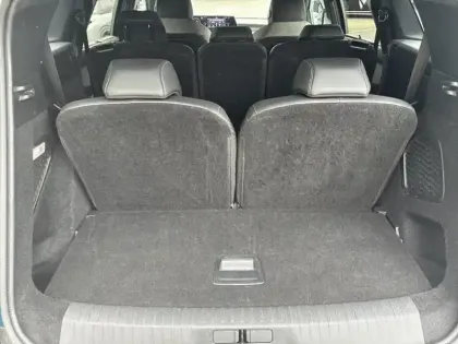Photo 7 Peugeot 5008  GT HYBRID 145CH E-DCS6