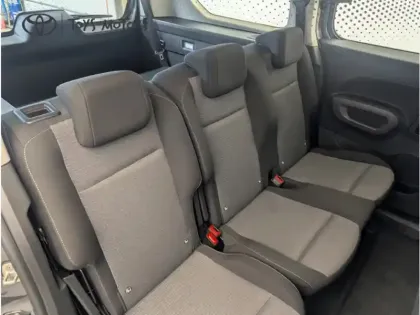 Photo 7 Toyota Proace 1.5 LONG 130 D-4D DYNAMIC 7 PLACES