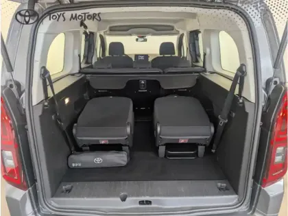 Photo 12 Toyota Proace 1.5 LONG 130 D-4D DYNAMIC 7 PLACES