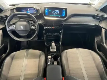 Photo 6 Peugeot 2008  e- 136ch Allure Pack