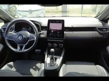 Photo 8 Renault Clio  1.6 E-Tech 145ch full hybrid esprit Alpine