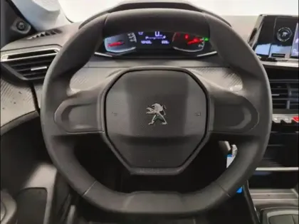 Photo 7 Peugeot 208  Affaire 1.2 PureTech 75ch S&S Premium
