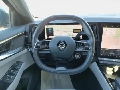 Photo 14 Renault Espace  1.2 E-Tech full hybrid 200ch Iconic 7 places - 24