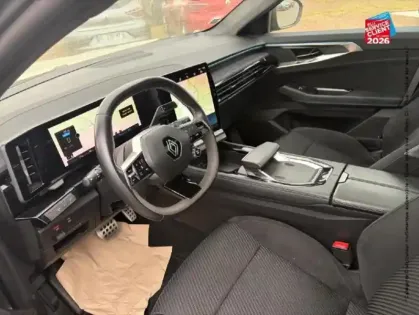 Photo 14 Renault Austral  1.2 E-Tech full hybrid 200ch Iconic esprit Alpine- 23