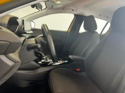 Photo 21 Peugeot 208  e- 136ch Active Pack