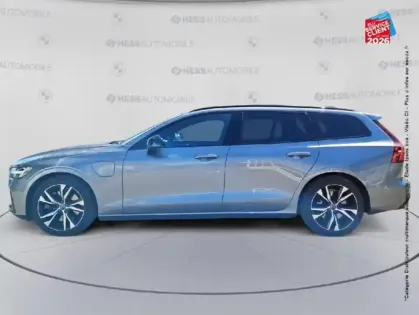 Photo 8 Volvo V60  T6 AWD 253 + 87ch R-Design Geartronic