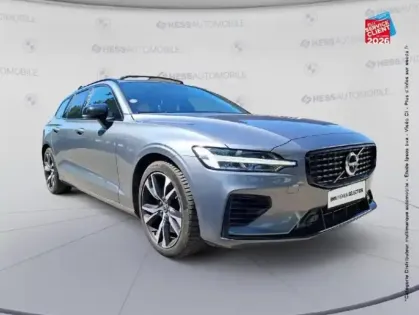 Photo 17 Volvo V60  T6 AWD 253 + 87ch R-Design Geartronic