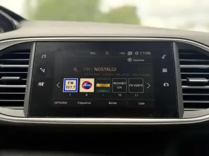 Photo 10 Peugeot 308  SW 1.2 PureTech 130ch E6.c S&S Allure EAT8