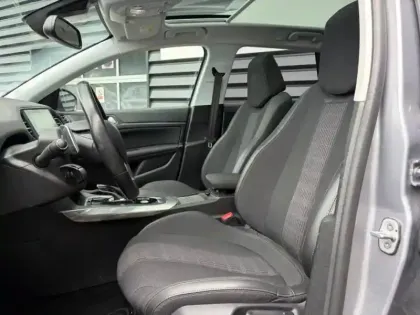 Photo 5 Peugeot 308  SW 1.2 PureTech 130ch E6.c S&S Allure EAT8