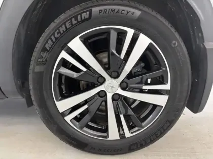 Photo 28 Peugeot 3008  Puretech 130ch S&S EAT8