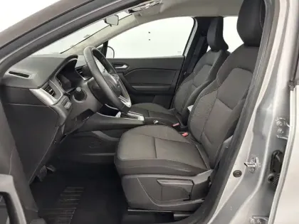 Photo 17 Renault Captur  E-Tech 145 - 21