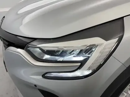 Photo 33 Renault Captur  E-Tech 145 - 21