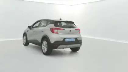 Photo 11 Renault Captur  E-Tech 145 - 21