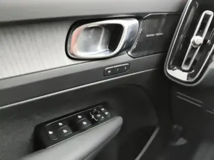 Photo 19 Volvo Xc40  T4 Recharge 129+82 ch DCT7 Inscription Luxe