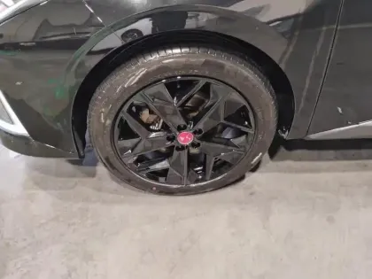 Photo 14 DS DS 4  Hybride E-Tense 225 EAT8 Performance Line+