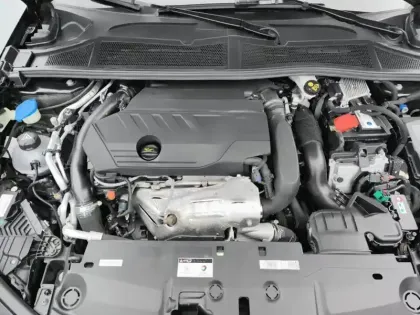 Photo 6 Peugeot 308  PHEV 180 e-EAT8 Allure