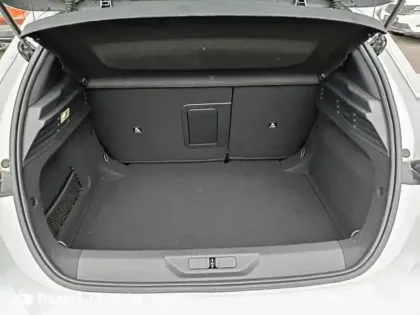 Photo 17 Peugeot 308  PureTech 130ch S&S EAT8 GT