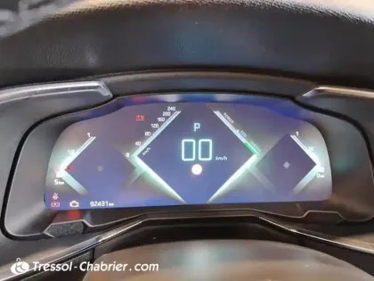 Photo 13 DS DS 7 DS7 Crossback Hybride E-Tense 225 EAT8 Rivoli