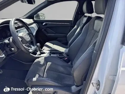 Photo 13 Audi Q3  35 TDI 150 ch S tronic 7 S line